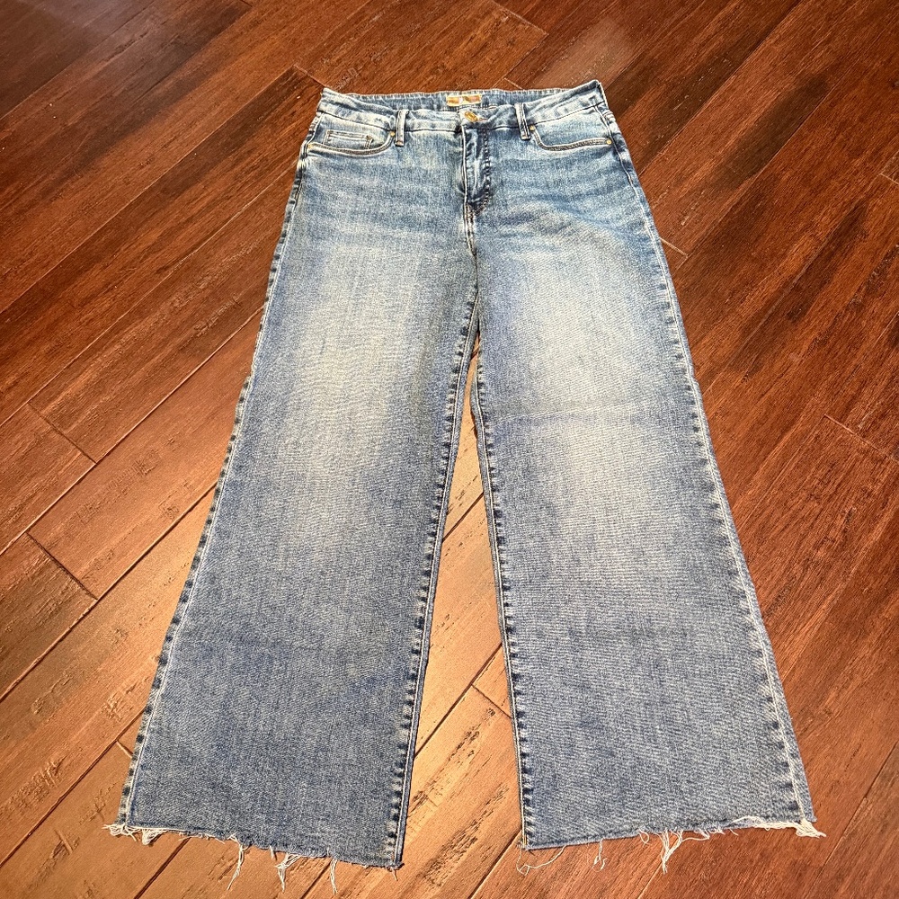 Midrise denim, size 8, cut off